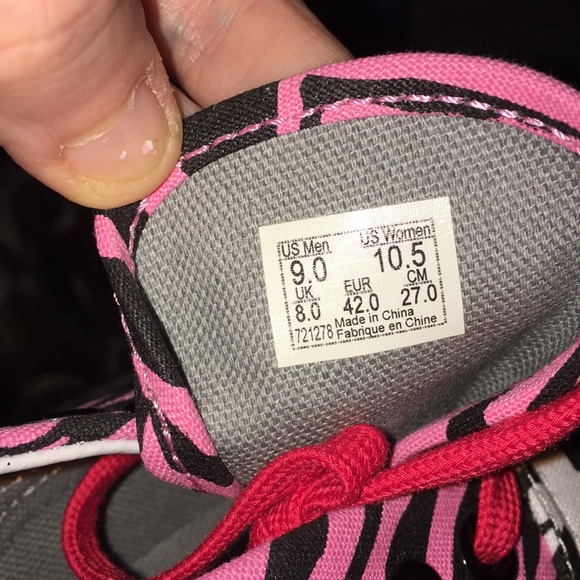 Vans x Ashley Williams Era Sneakers 10.5 Womens NWT - Picture 8 of 8